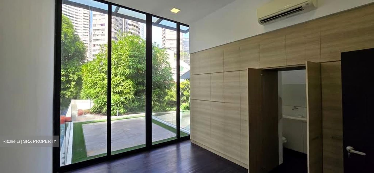 Jalan Elok (D9), Terrace #569768751